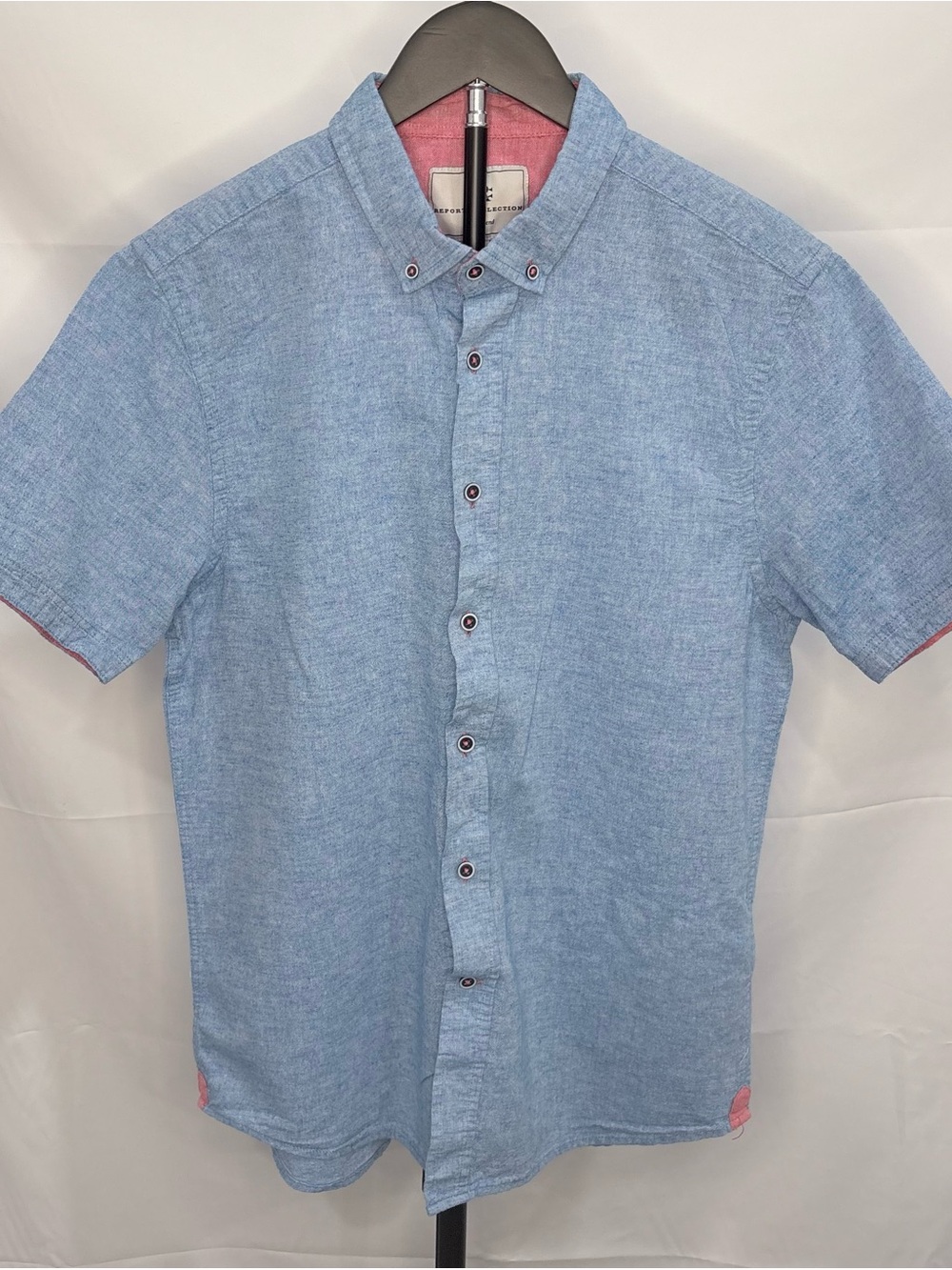 Report Collection Light Blue Short Sleeve Button-Down Shirt with Pink Trim